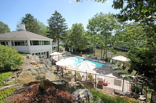 The Lodge On The Cove Image