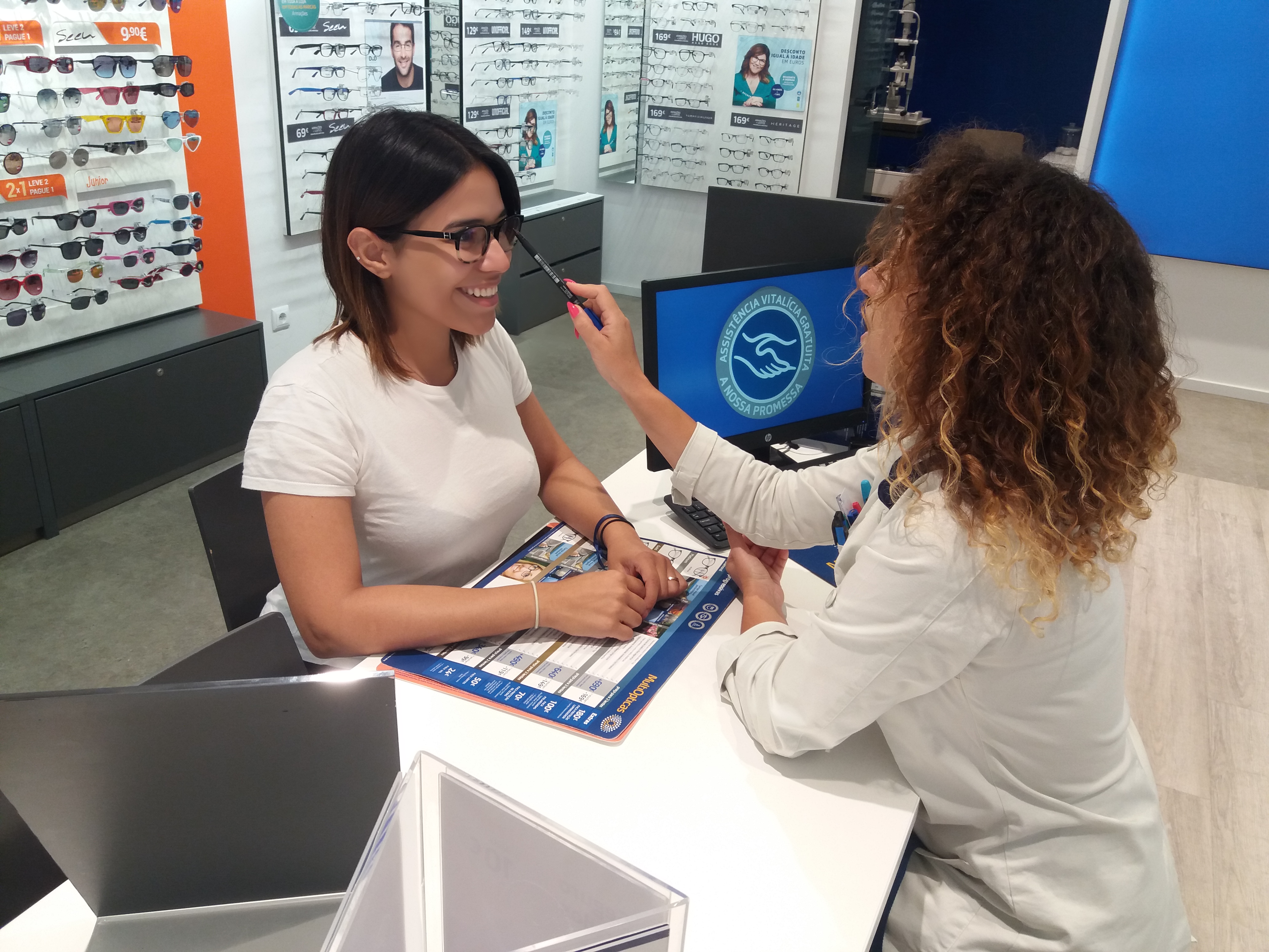 Images Ópticas MultiOpticas Designer Outlet Algarve Almancil