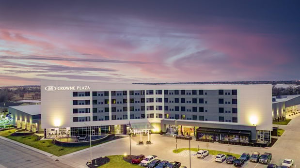 Images Crowne Plaza Kearney by IHG