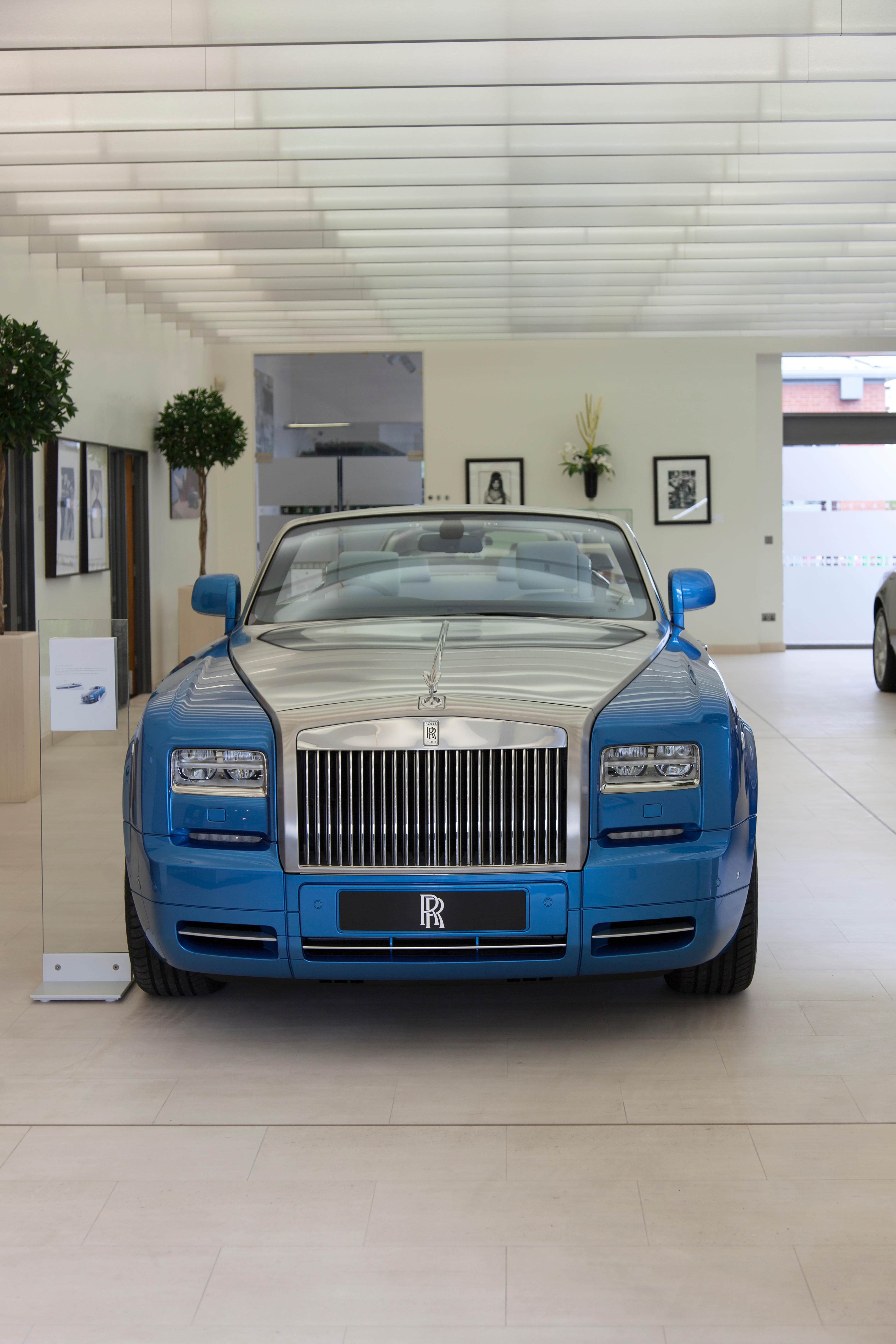 Images Rolls-Royce Motor Cars Manchester