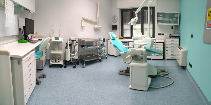 Images Guida Dr. Mauro Medico Chirurgo Specialista Odontostomatologia