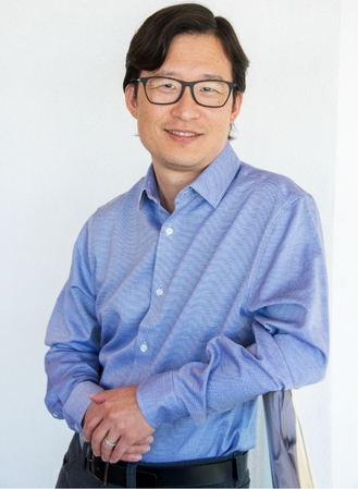 Images Newport Body: Richard H. Lee, MD