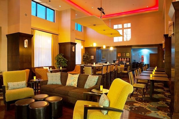 Images Hampton Inn & Suites Detroit-Canton