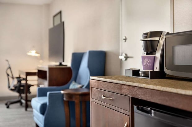 Images Hilton Garden Inn Stony Brook