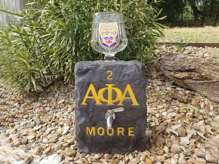 Boulder Designs by Walker Family Stones Image