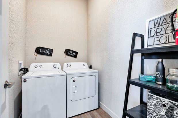 Images 12b Lofts Apartments