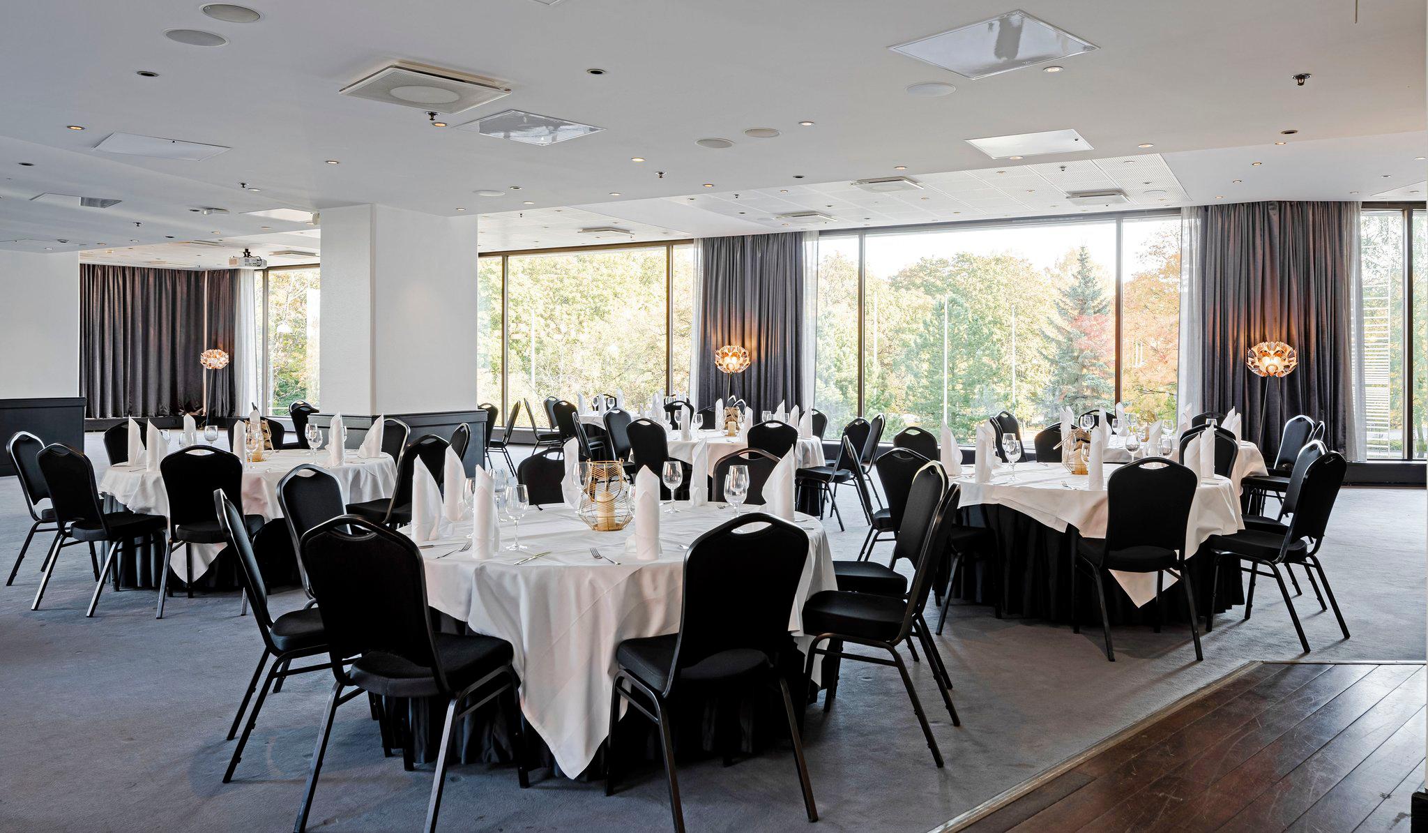 Images Crowne Plaza Helsinki - Hesperia by IHG