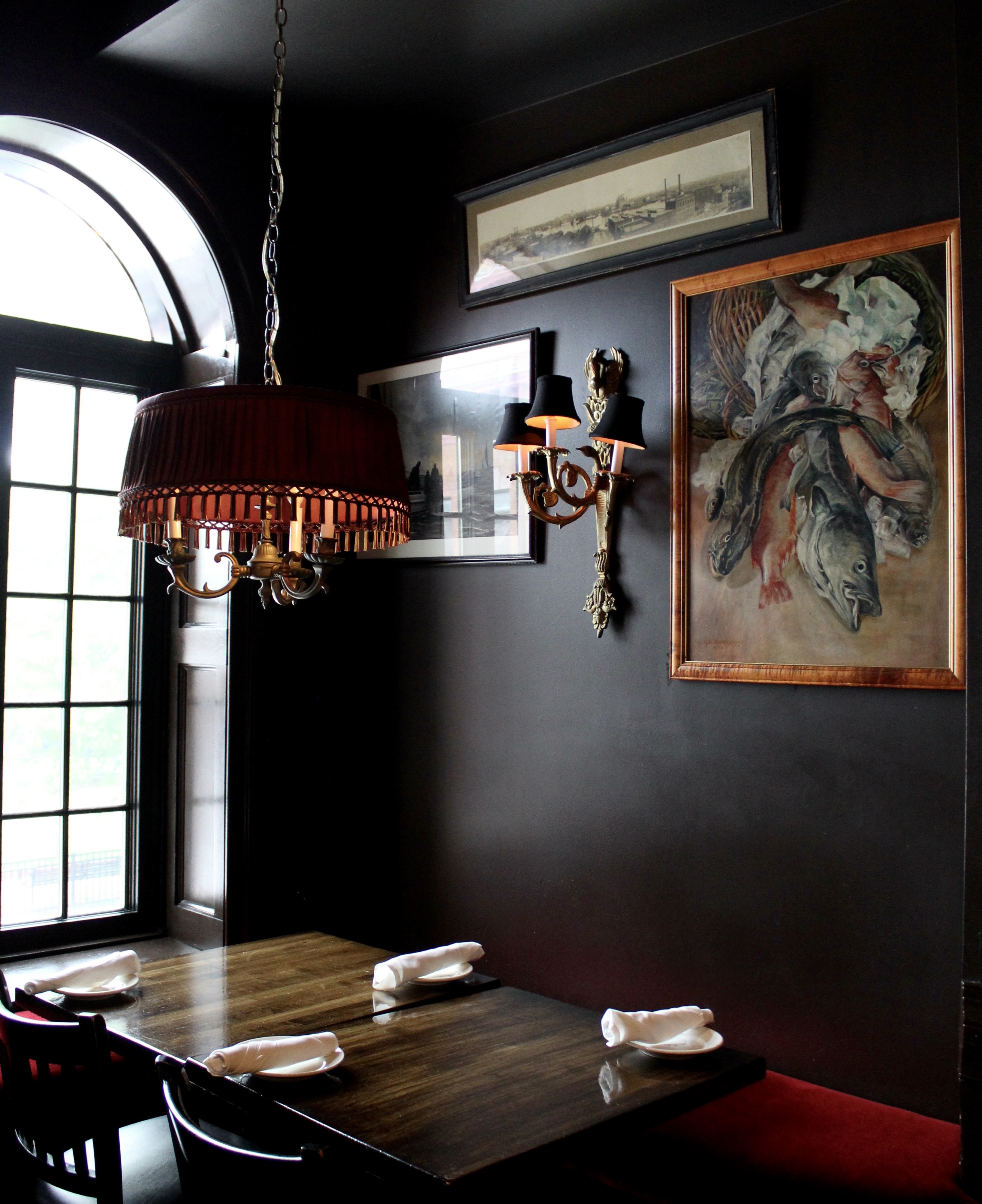 Upstairs dining area, available for private dining 