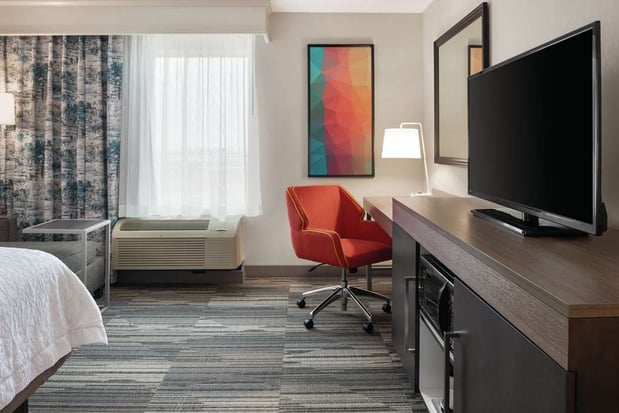 Images Hampton Inn Champaign Southwest