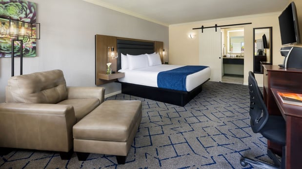 Images Scottsdale Plaza Resort