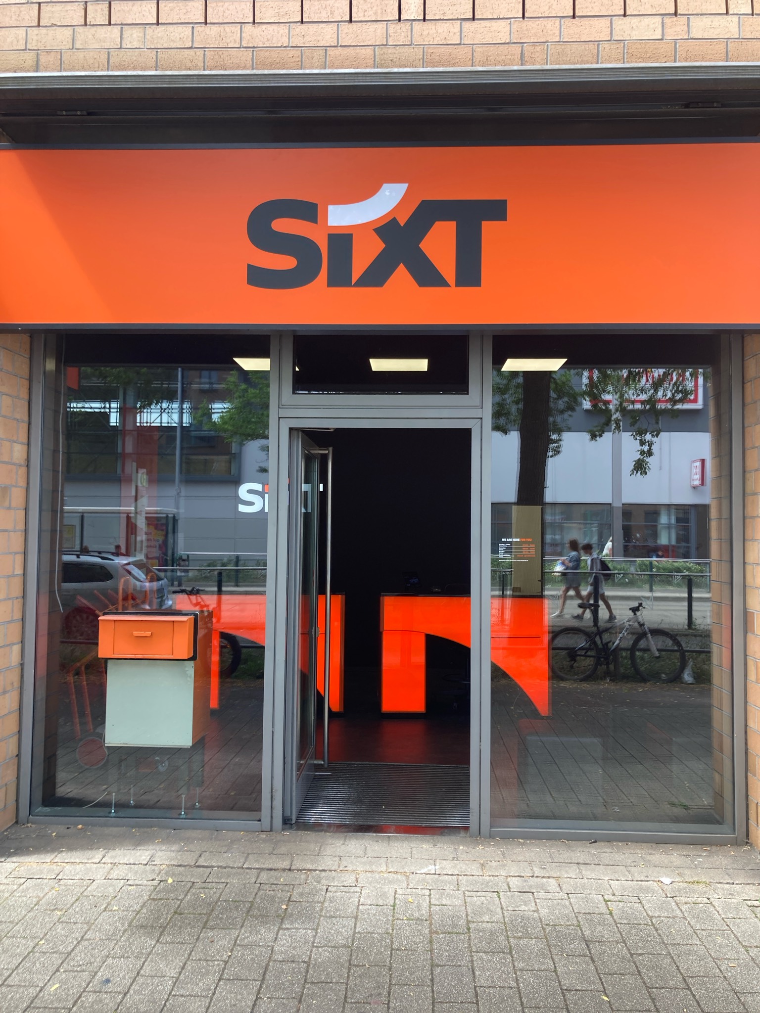 SIXT Autovermietung Magdeburg, Lübecker Straße 14 in Magdeburg