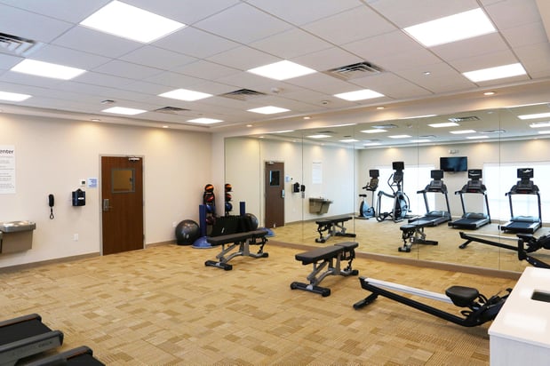 Images Holiday Inn Express & Suites Houston IAH - Beltway 8 by IHG
