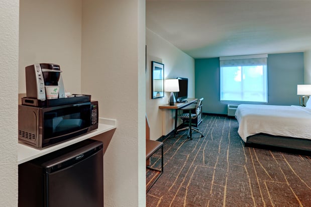 Images Holiday Inn Mobile - Airport by IHG
