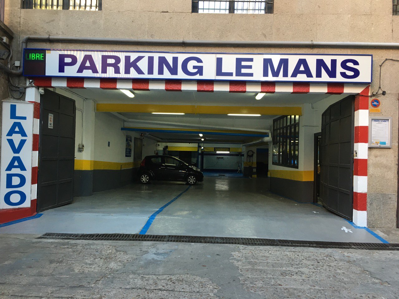 Images Parking LE MANS -  Salamanca Centro