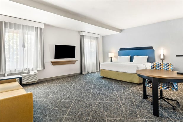 Images Hampton Inn & Suites Merced