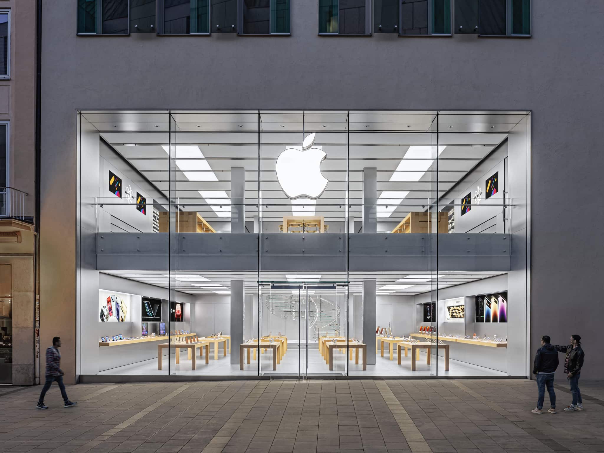 Apple Rosenstraße, Rosenstraße 1 in München