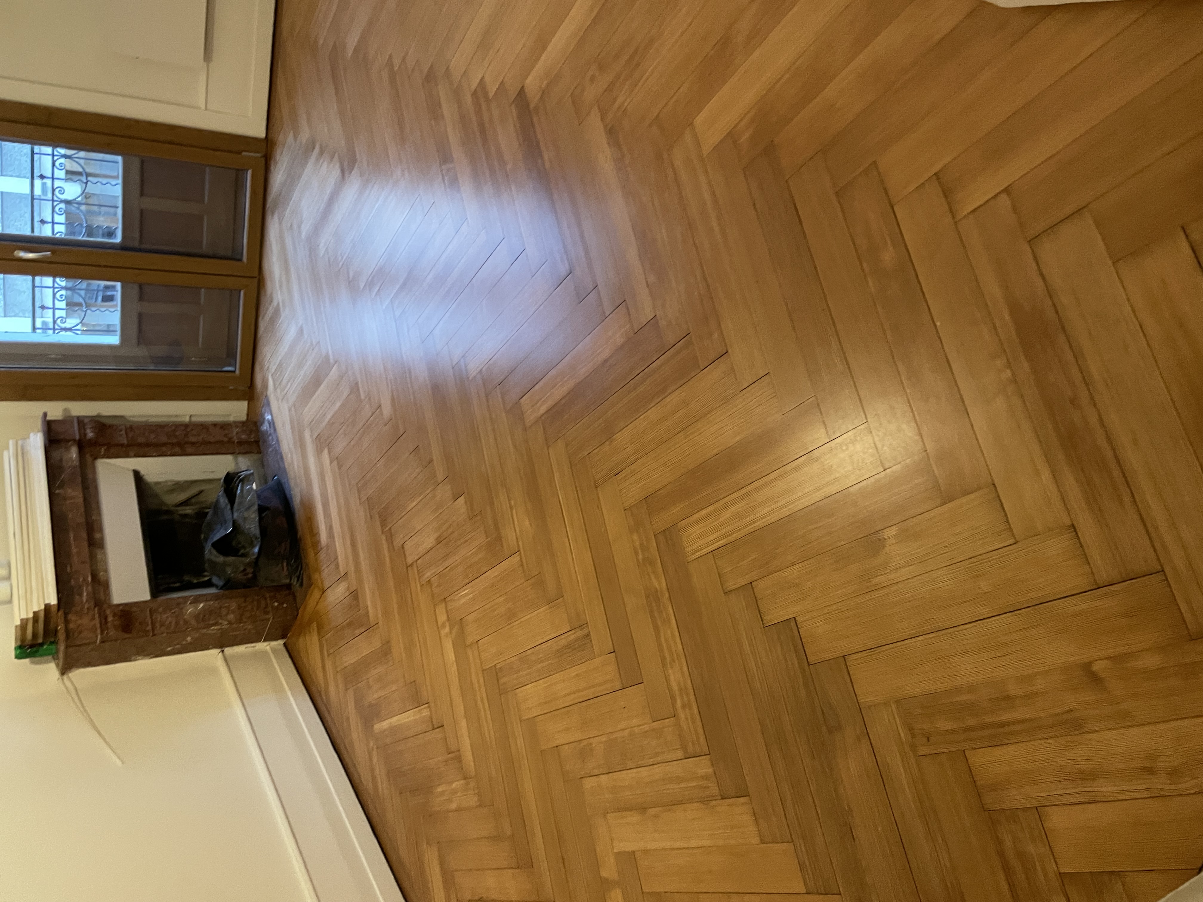 Bilder APE Ardila Parquet Entreprise