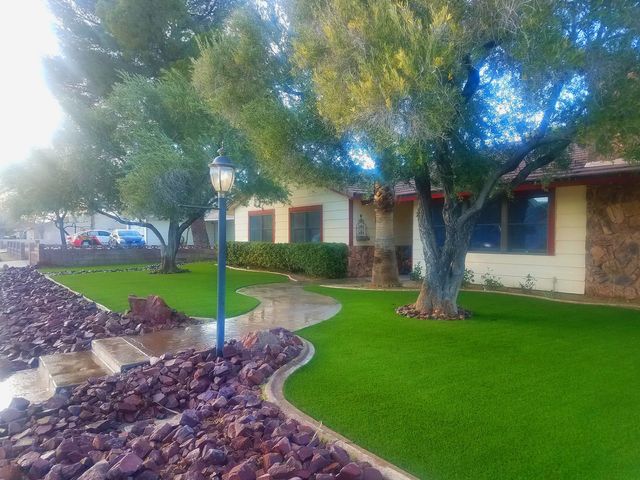 A&R Maintenance and Landscaping Photo