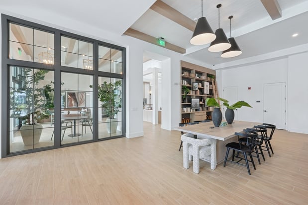 Images Alton LakeHouse