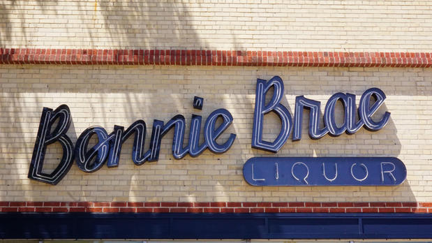 Images Bonnie Brae Liquor