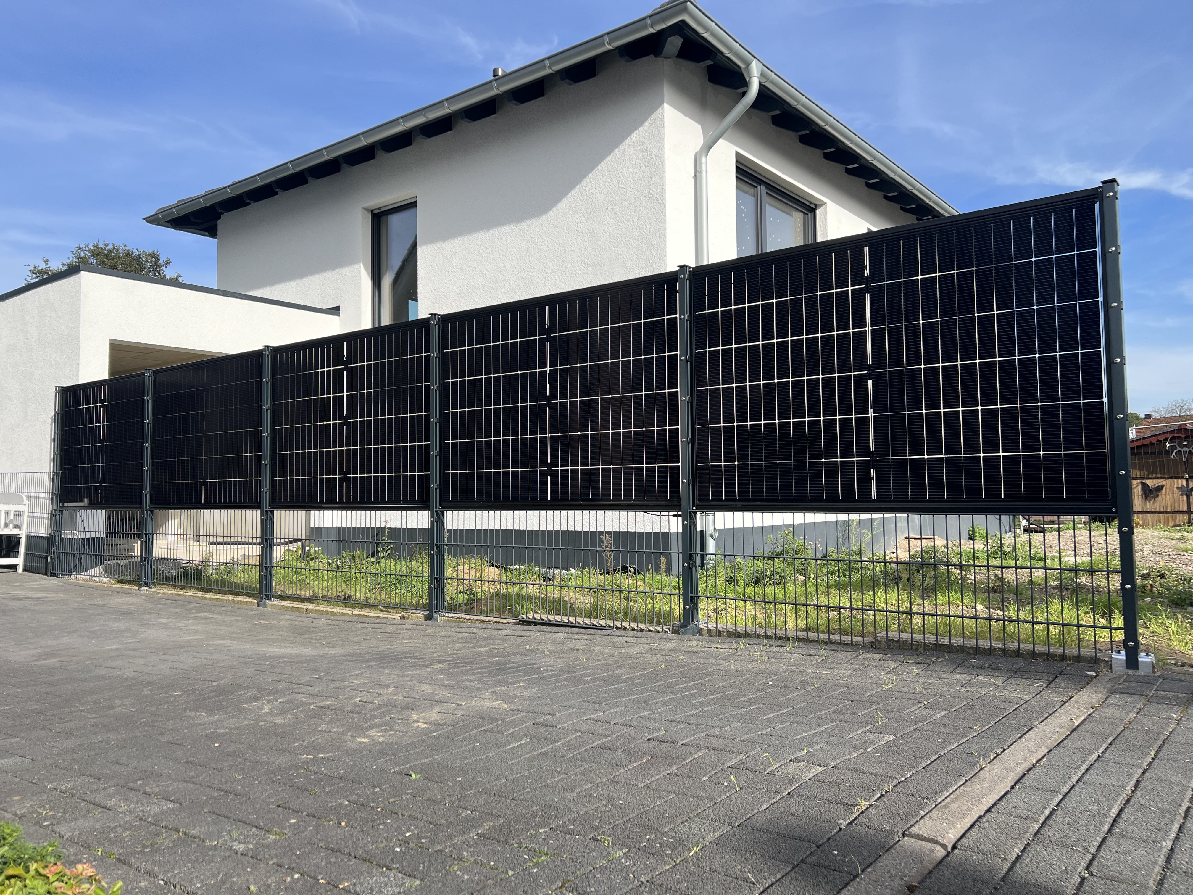 GREENLUTION Solar & PV Handel / Montage, Weseler Str. 9 in Alpen