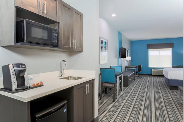 Images Holiday Inn Express & Suites Houston - Hobby Airport Area by IHG