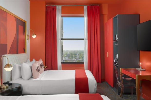 Images Angad Arts Hotel St. Louis, Tapestry Collection by Hilton