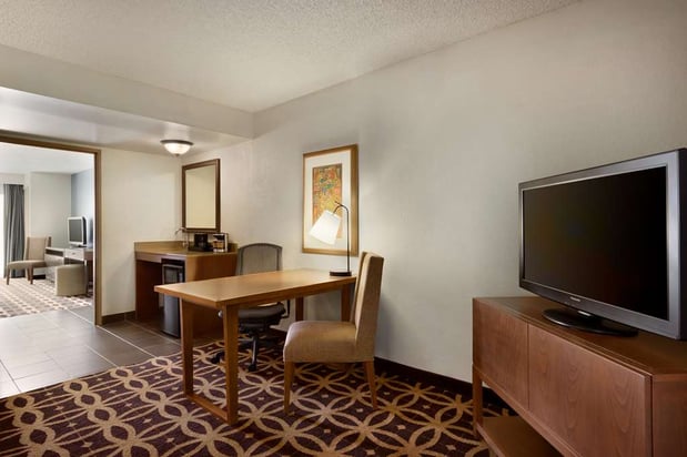 Images Embassy Suites by Hilton Dallas DFW Airport South