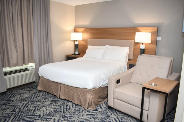 Images Candlewood Suites San Antonio Downtown by IHG