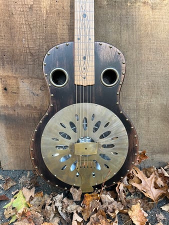 Images Girouard Guitars