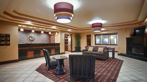 Images Best Western Plus Midwest Inn & Suites