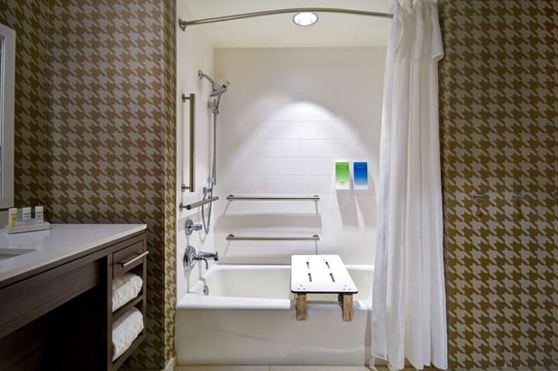 Images Home2 Suites by Hilton Wichita Downtown Delano