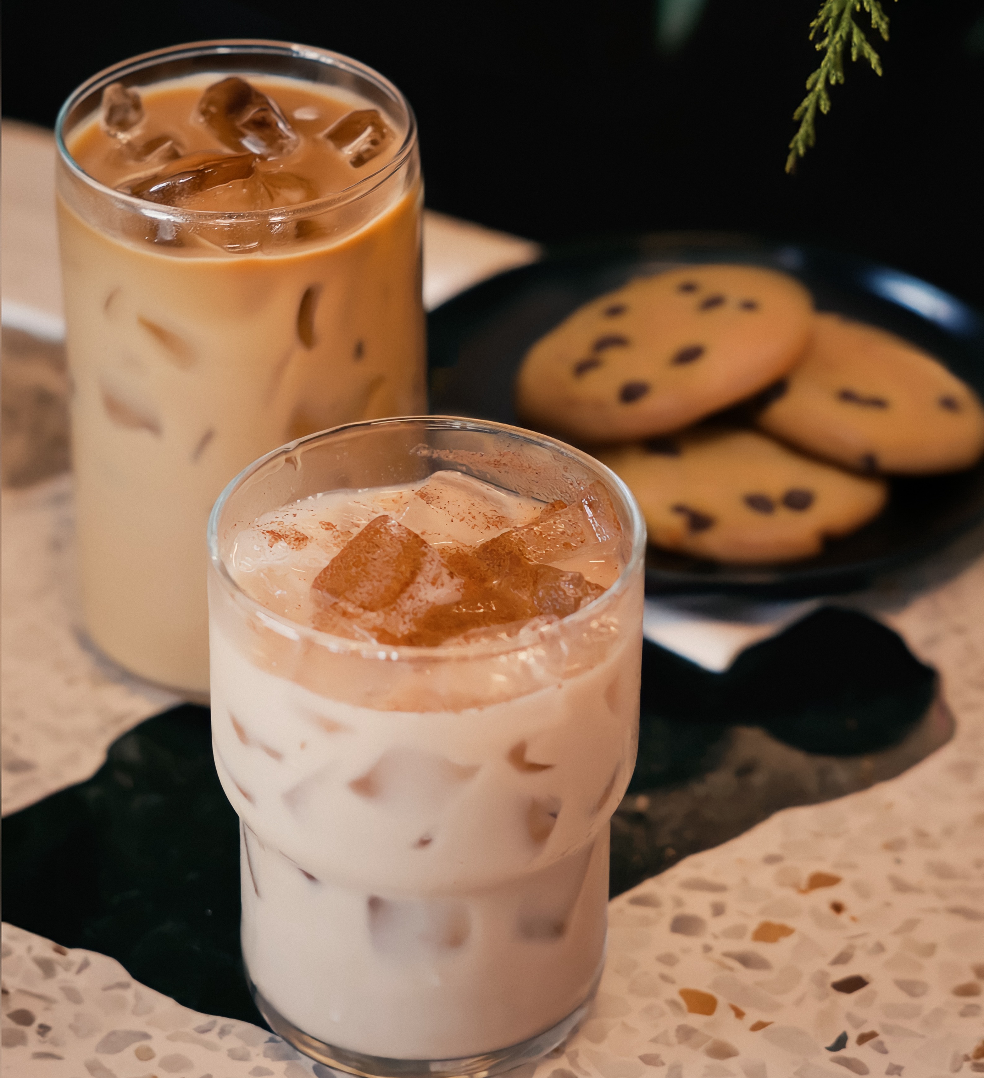 Iced coffee and specialty espresso drinks at Buzz & Bustle Dallas.