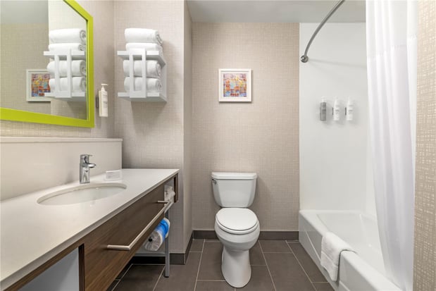 Images Hampton Inn Junction City