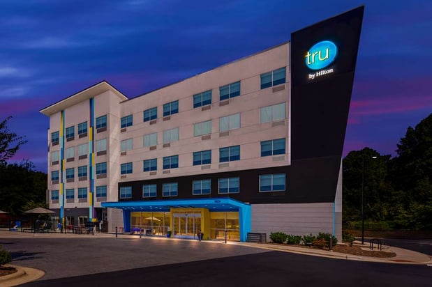 Images Tru by Hilton Asheville Blue Ridge Parkway