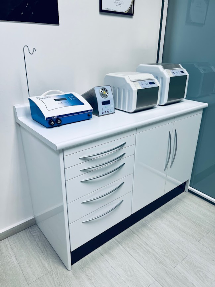 Images Clínica Dental Novabur | Dentista en Burgos | Implantes dentales | Odontopediatría