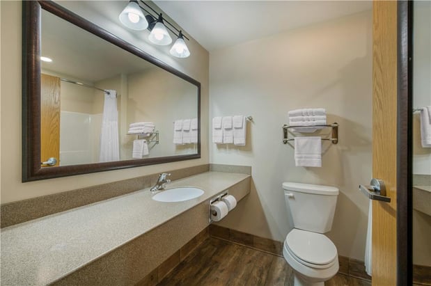Images SureStay Plus by Best Western Elizabethtown Hershey