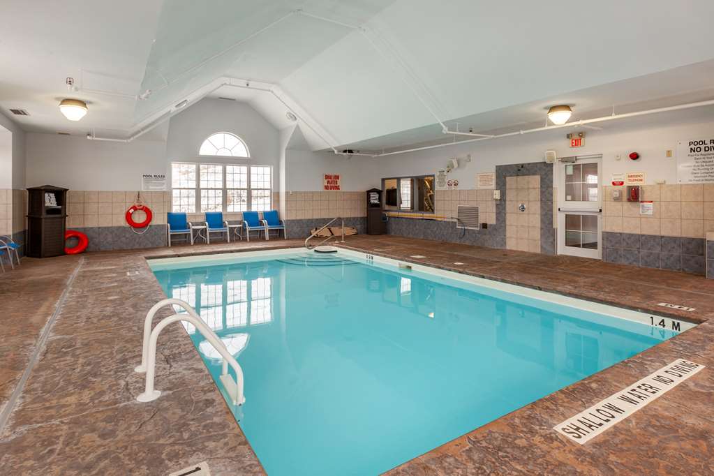 Images Best Western Plus Woodstock Inn & Suites