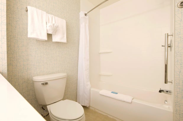 Images Holiday Inn Express & Suites Monroe by IHG