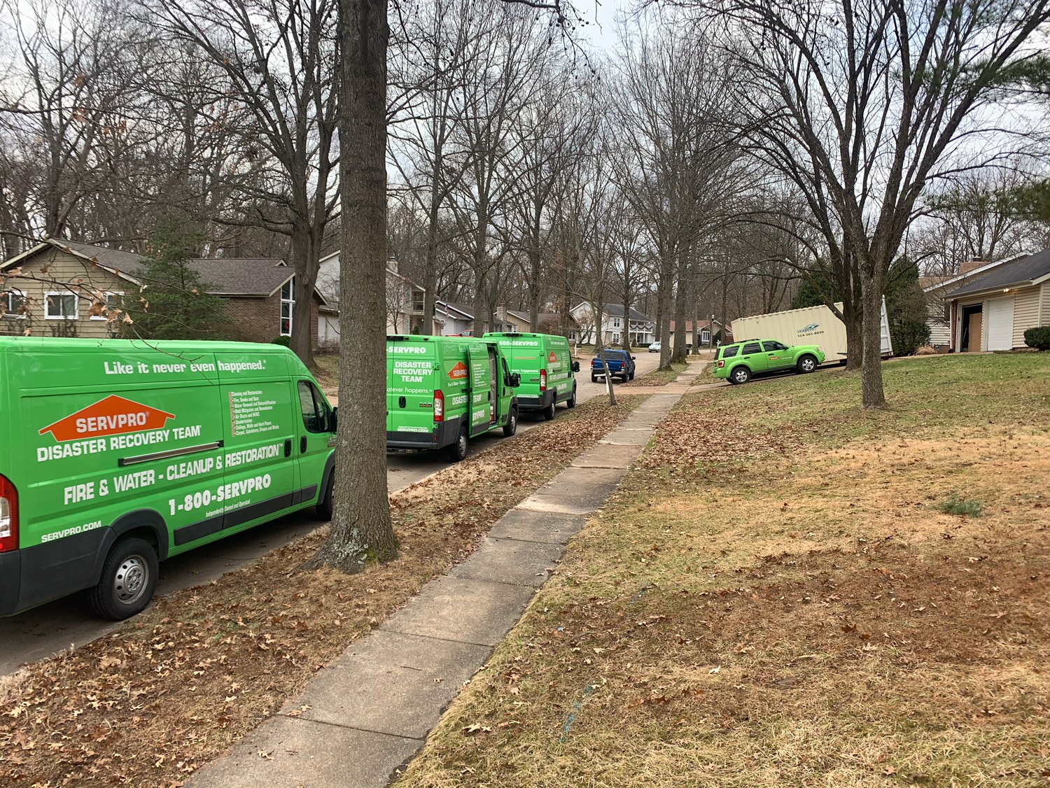 No matter the damage, no matter the size, our local SERVPRO team is here for you! From commercial water damage to house fires and mold, we are #HereToHelp! ✅