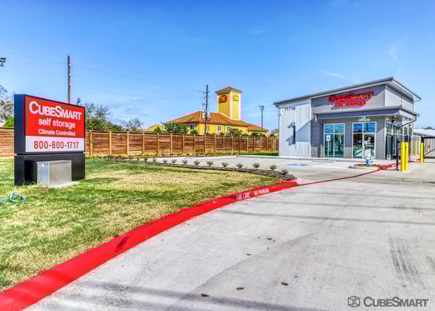 Images CubeSmart Self Storage