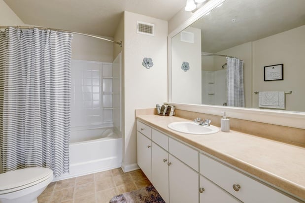 Images Parc at Flowing Wells Apartment Homes