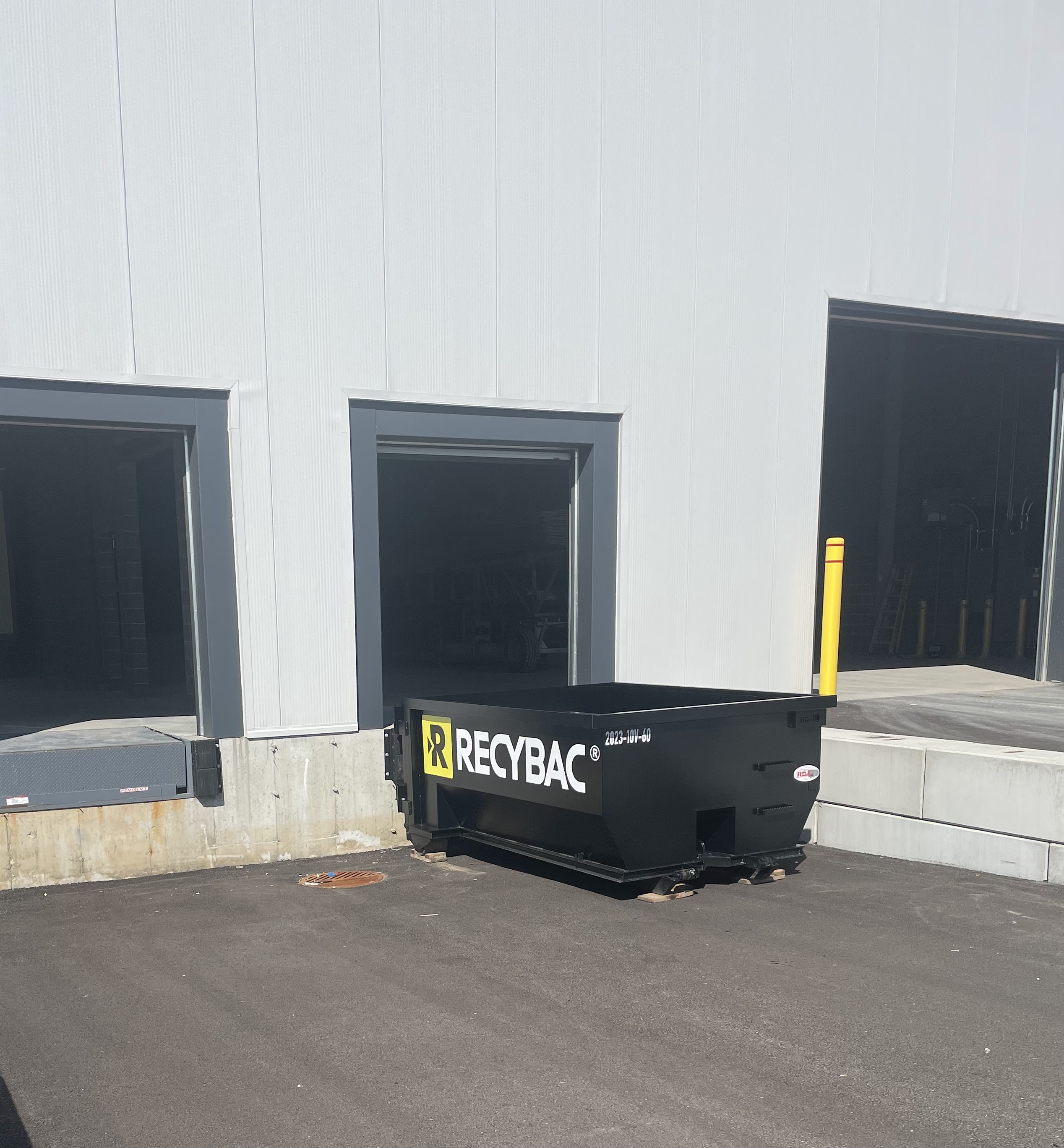 Images Location de conteneur RECYBAC Longueuil