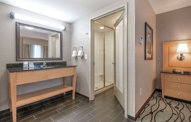 Images Hampton Inn & Suites Raleigh/Crabtree Valley