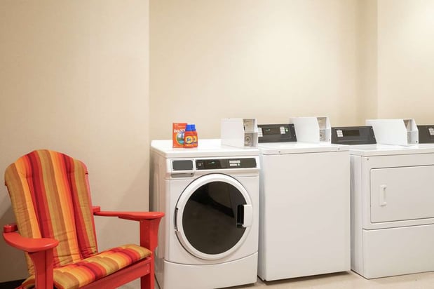 Images Home2 Suites by Hilton Woodland Hills Los Angeles
