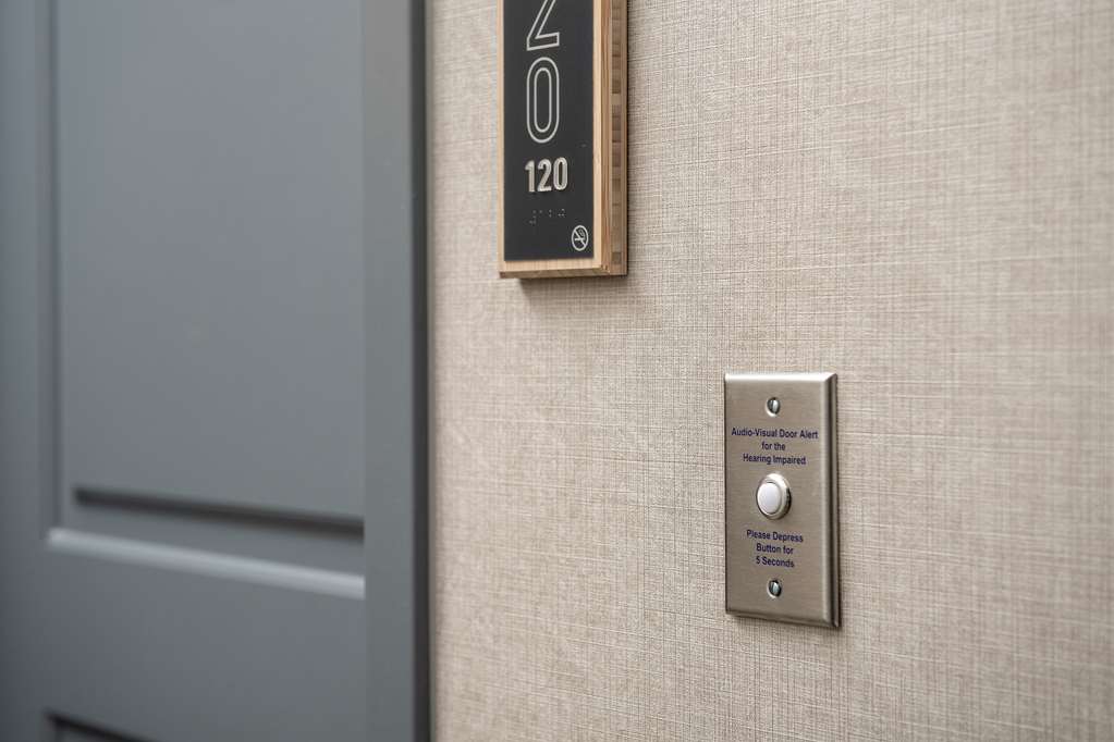 Guest room