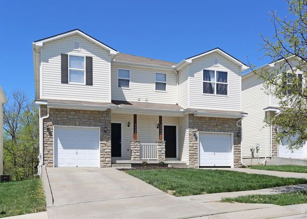 Images The Townhomes at Holly Ridge