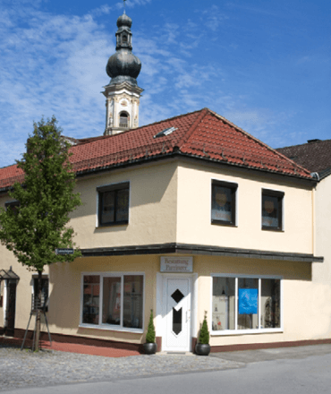 Bestattungsinstitut Parringer, Lateinschulgasse 13 in Deggendorf