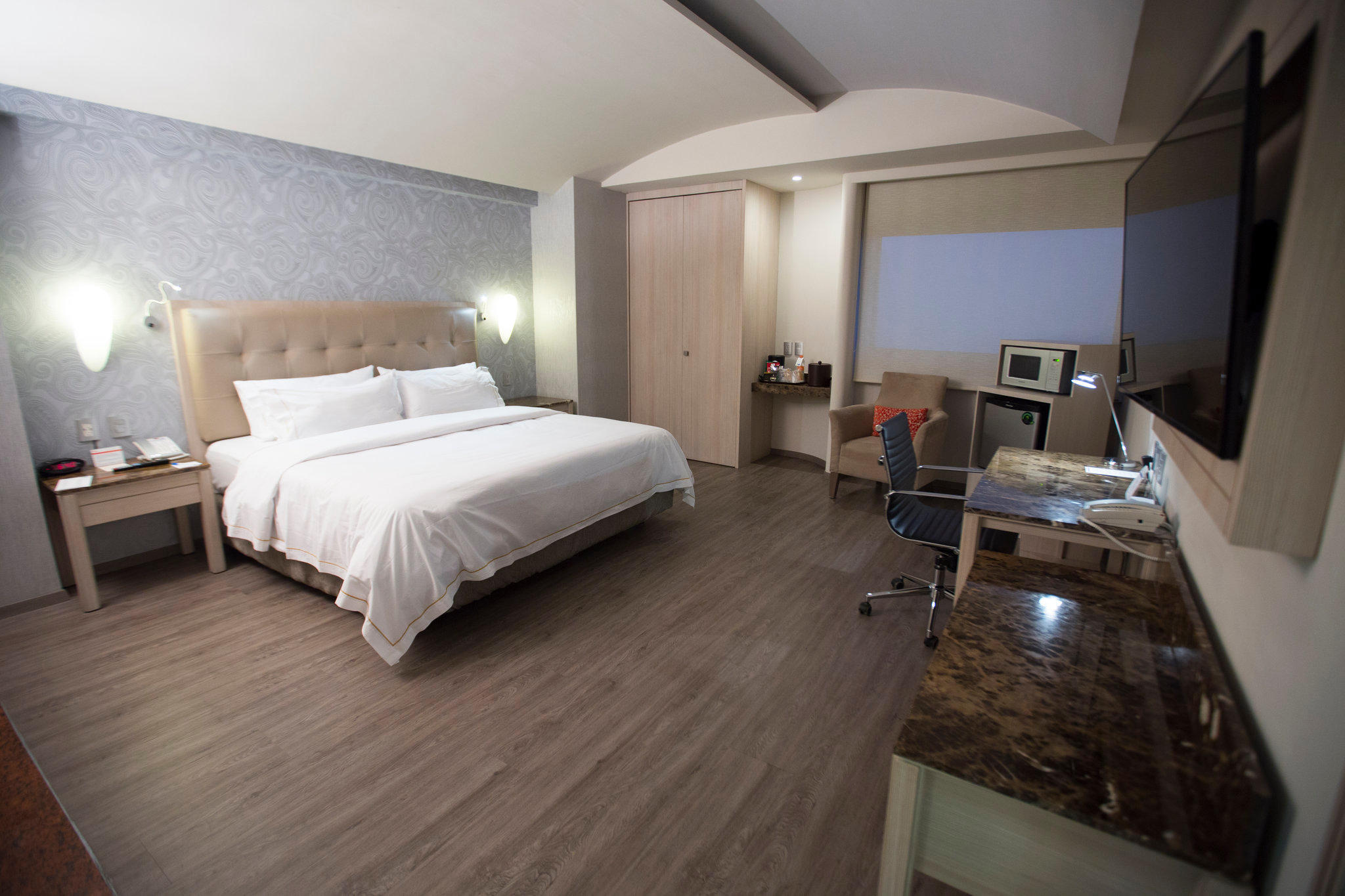 Images Holiday Inn Express Mexico - Toreo by IHG