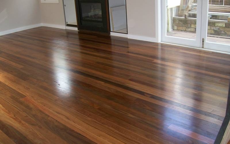 wood floor refinishing services